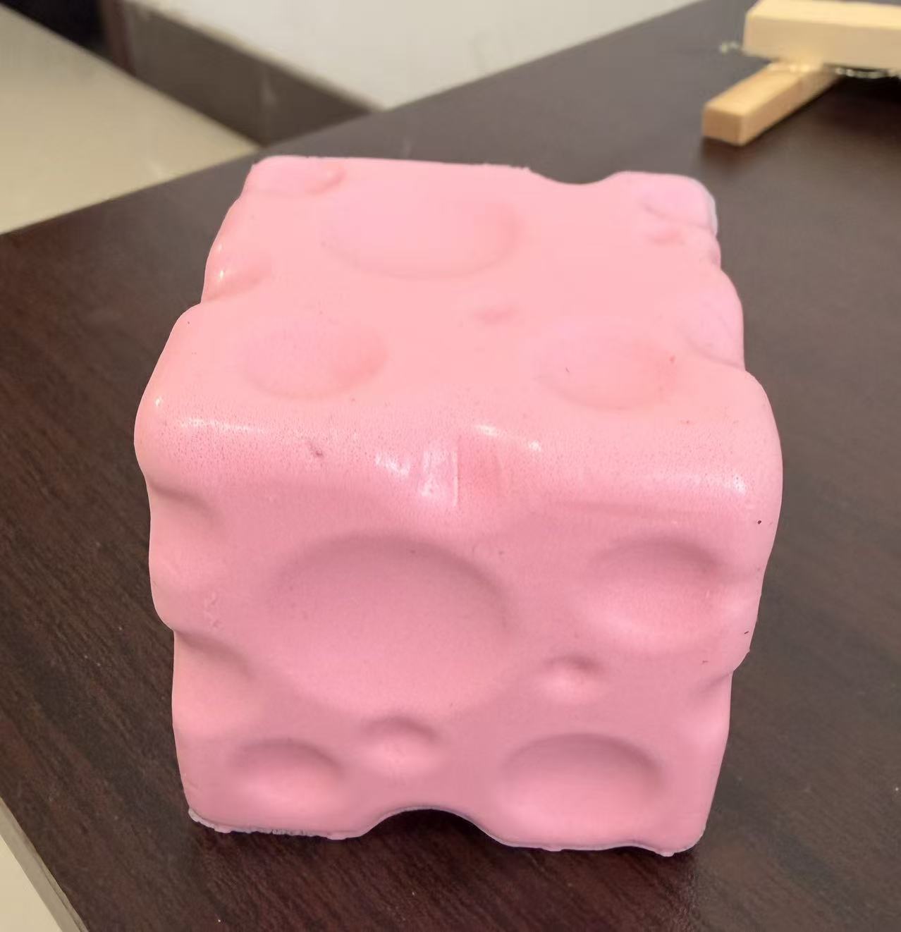 Taba Squishy Cheese Cube Stres - Fire Starter Cube บทวิจารณ์และราคา